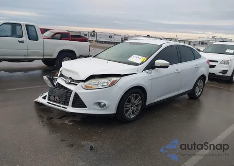 2012 Ford Focus Sel z USA, uszkodzony, nr VIN 1FAHP3H25CL479210